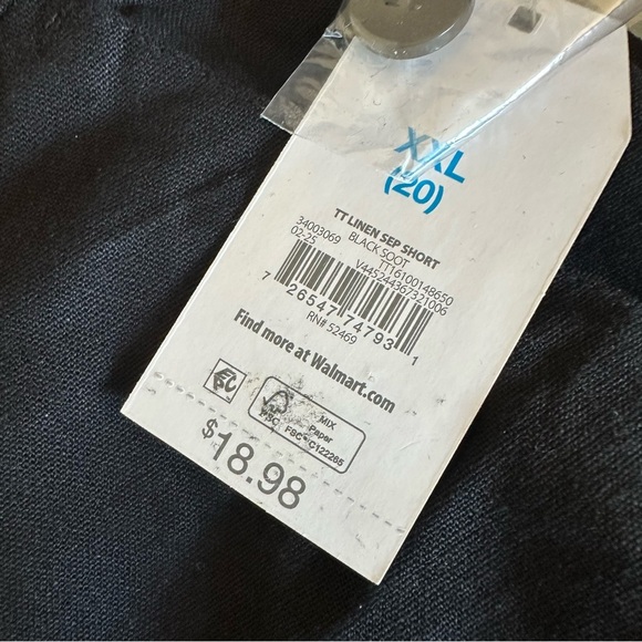 Time and Tru Women's Black Linen Blend Shorts - Picture 3 of 5